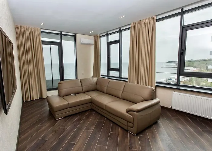 Miami Apartman Odessza